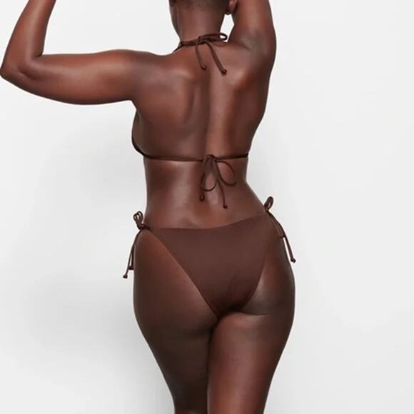 NWT Skims Triangle Bikini Top and Dippy Tie Bottom Cocoa Size XS - Picture 3 of 6